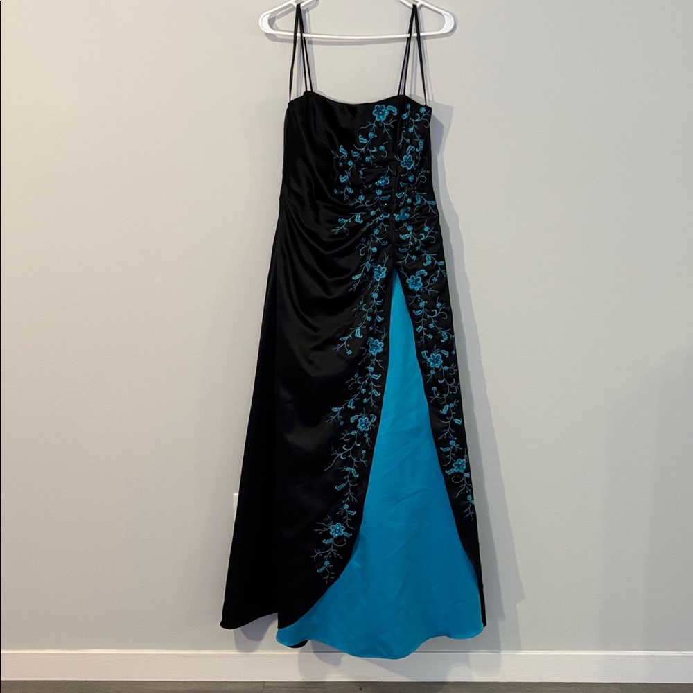 Blondie Nites Black and Teal Gown